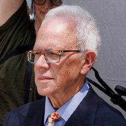 Robert R. Newlen