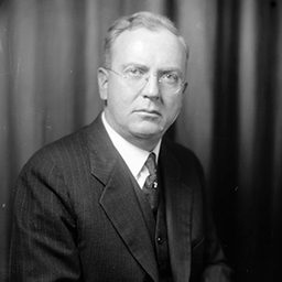 Robert J Harvie