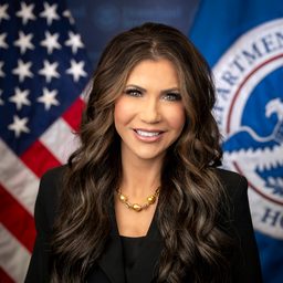 Kristi Noem