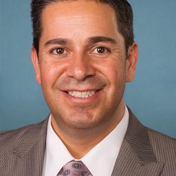 Ben Ray LujáN