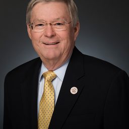 Vince Leach