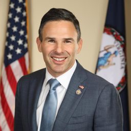 Dan Helmer