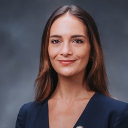 Julia Salazar