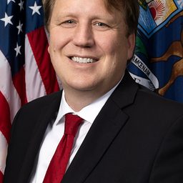 Aric Nesbitt