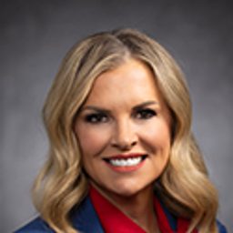 Shelley Luther