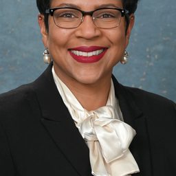 Sylvia Santana