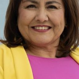 Cecelia Espenoza