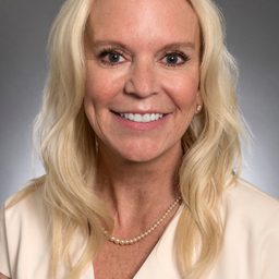 Karin Housley