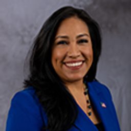 Suzette Valladares