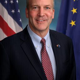 Daniel J Sullivan